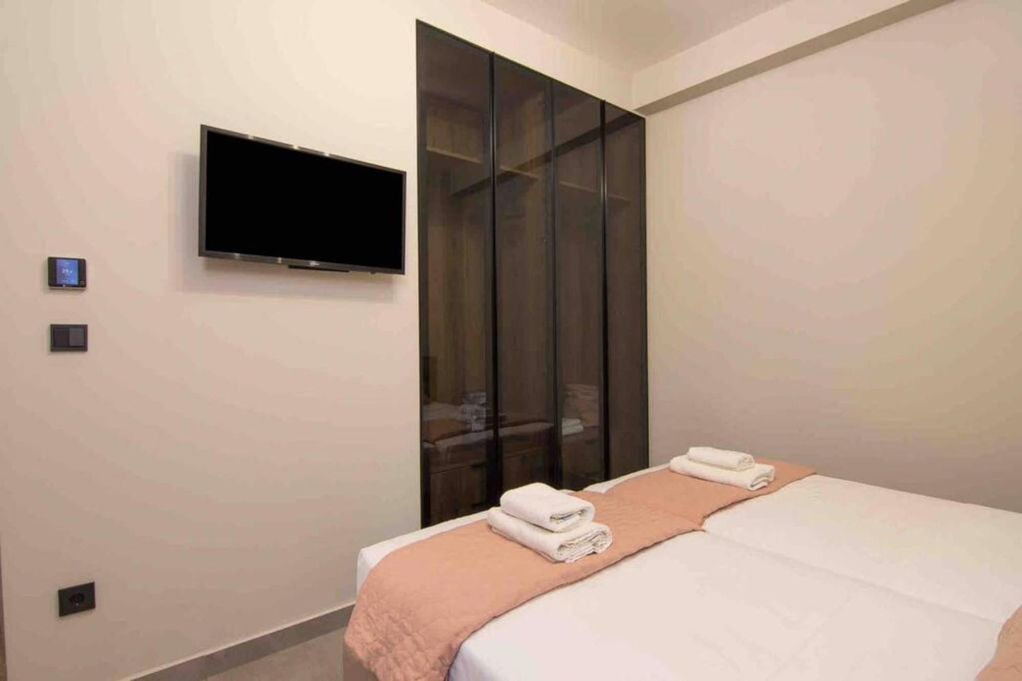 Blue Pearl At Glufada Sea Side Apartment Athens Exterior photo